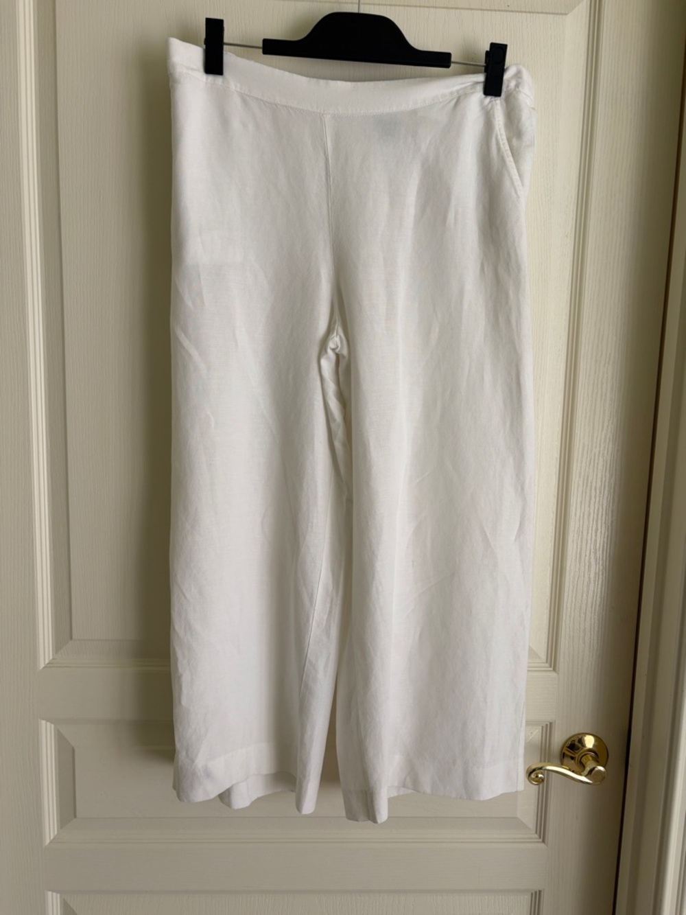 Ann Taylor Factory White Wide-Leg Crop Pants